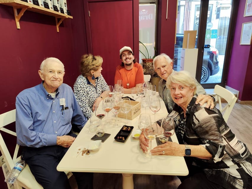Porto: Port and Douro Wine Walking Tour with 9 Tastings - First stop: Vasques De Carvalho and the basics of Port