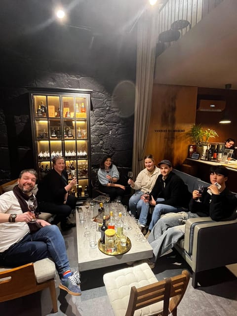 Porto: Port Wine Tour with 7 Port Tastings - The guides are a major part of the experience