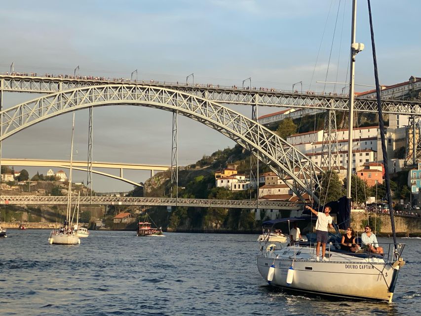Porto: Private Douro River Charming Cruise w/wine tasting - Setting out from Douro Marina