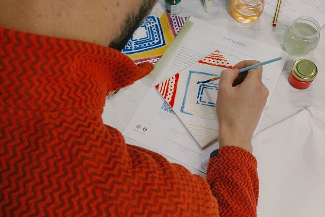 Porto: Tile Painting Workshop with Porto Wine - Sé do Porto - The opening lesson on Portuguese azulejos