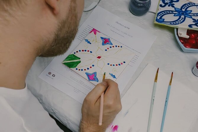 Porto: Tile Painting Workshop with Porto Wine - Sé do Porto - Port wine, coffee, and small snacks