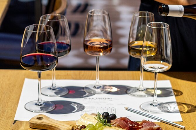 Porto Wine Tasting Experience with Portuguese Tapas Plate - A calm introduction to Douro wine in central Porto