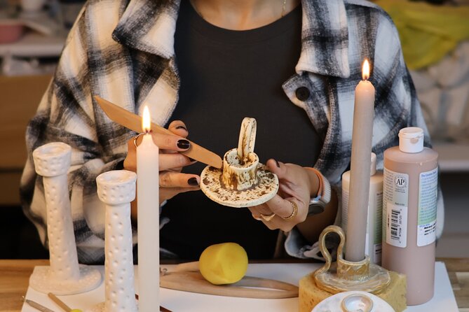 Pottery Workshop and Wine – Barcelona - Clay, conversation, and a handmade souvenir