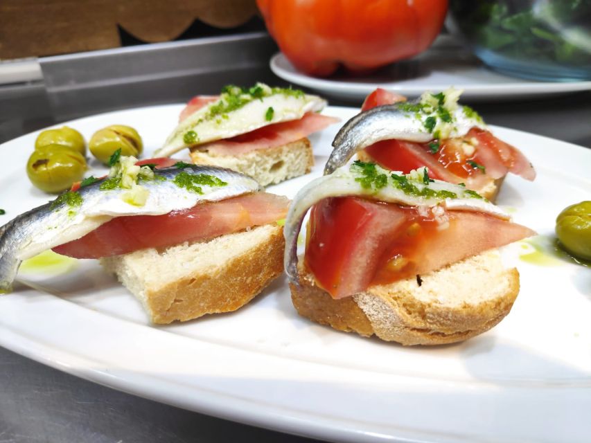 PREMIUM TAPAS TOUR: Paella, Market Tastings, and Winery - Food restrictions and comfort