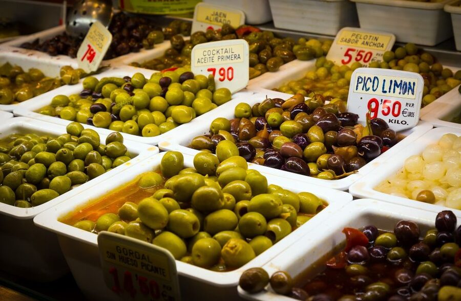 PREMIUM TAPAS TOUR: Paella, Market Tastings, and Winery - Meeting at Antigua Casa de Guardia