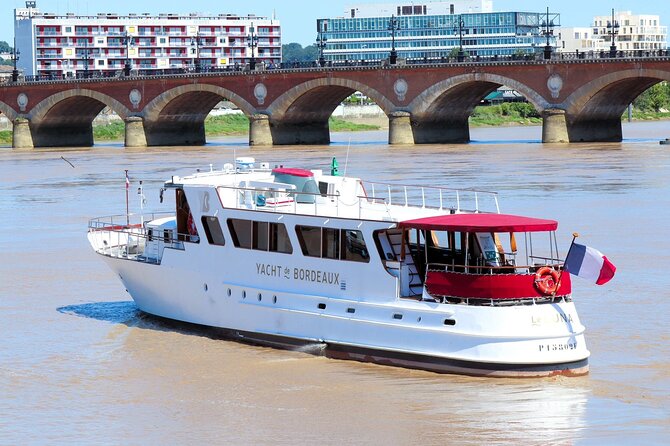 Prestige Commented Cruise glass of wine and Canelé in Bordeaux - La Cité du Vin from the water