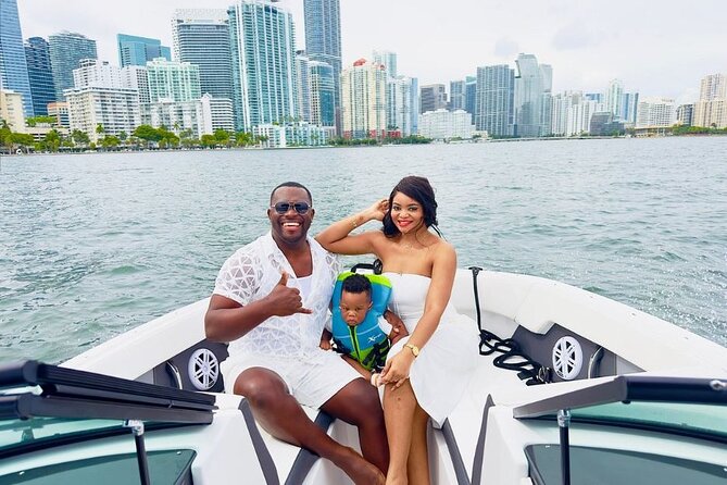 Private Boat Ride in Miami with Experienced Captain and Champagne - Why a private boat makes sense in Miami