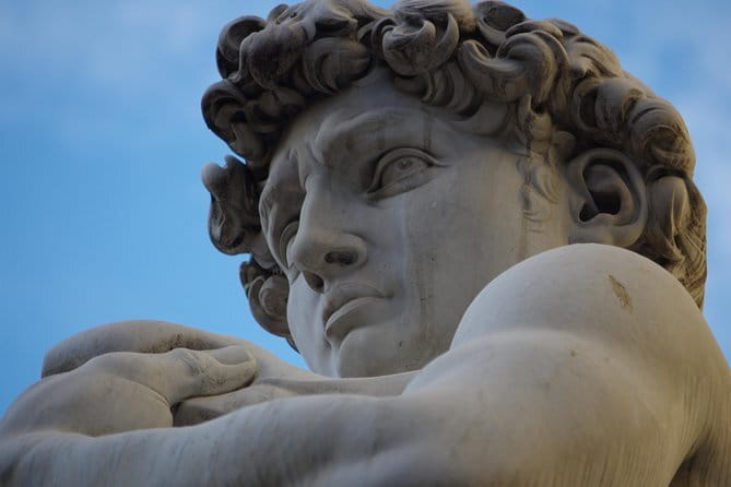 Private Flavors of Florence Walking Tour (Food and Wine Included) - What the guides add to the experience