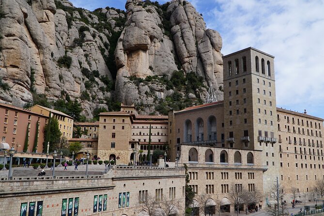 Private Montserrat with Lunch and Wine Tasting from Barcelona - A real Catalan lunch in a nearby village
