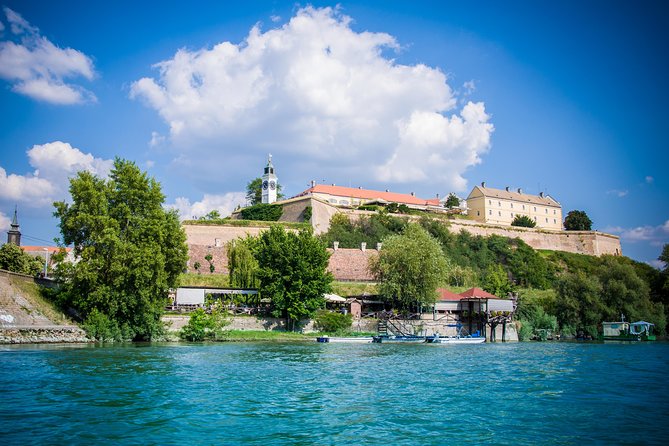 Private Novi Sad, Titanic wine tasting and Farmer's House - Transport, timing, and group size