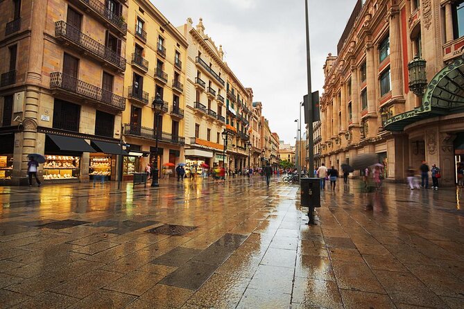 Private Tour: Tapas, Wine & Flamenco Show in Barcelona’s Old Town - What this Barcelona evening includes