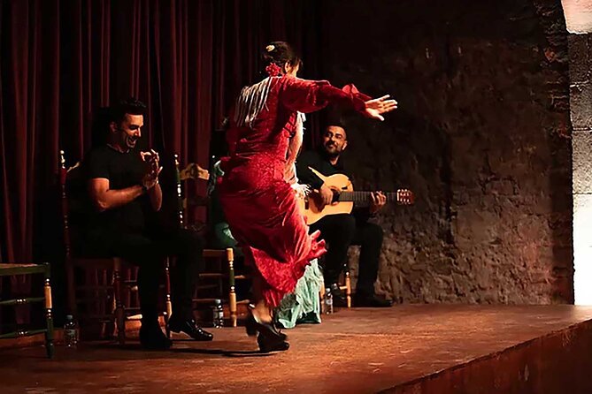 Private Tour: Tapas, Wine & Flamenco Show in Barcelona’s Old Town - La Boquería and Barcelona’s market culture