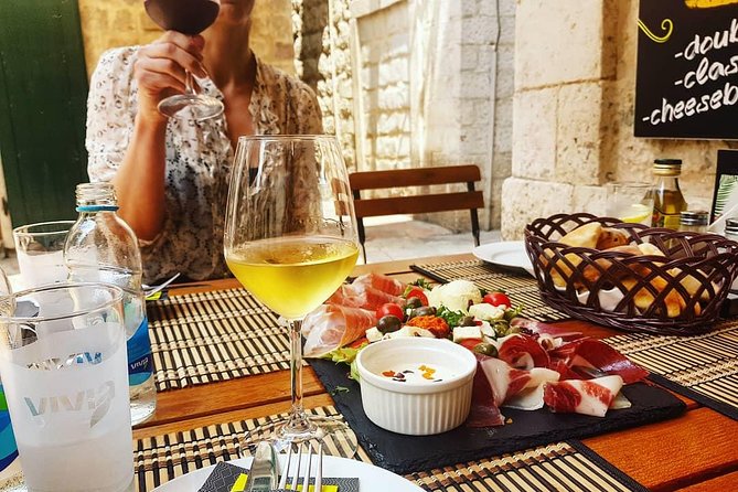 Private Walking tour with Wine and Food - Tasting Kotor at the farmers market