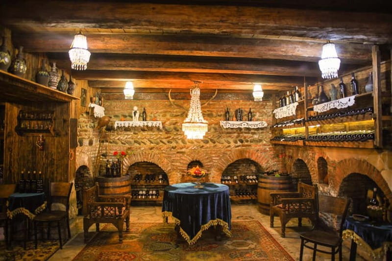 Private Wine tasting in Historic Karalashvili Wine Cellar - What happens during the one-hour tasting