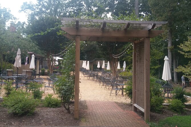 Private Wine Tours (Minimum 3 & Maximum 6 ) Pickup Maximum 30 Mi - Choosing wineries instead of following a fixed route
