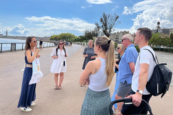 Professional - Bordeaux Wine and Cheese Tasting with a walking tour - Churches and merchant houses in Chartrons
