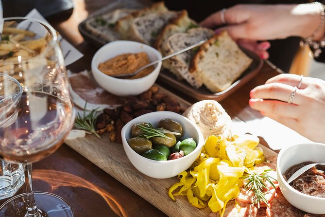 Queenstown: Afternoon Wine & Beer Tour with Platters - Why this is a smart way to reach Gibbston