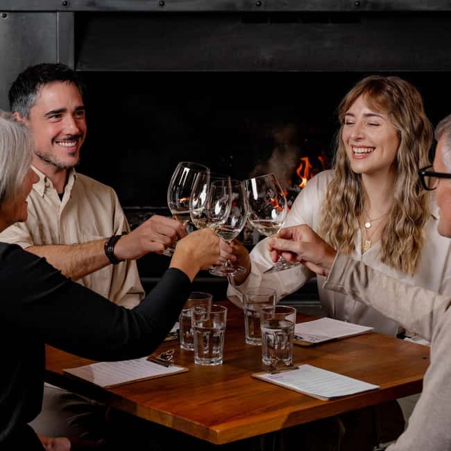 Queenstown: Wine & Food Tour, Scenic Tastings & Paired Lunch - Meeting in Queenstown and settling into the van