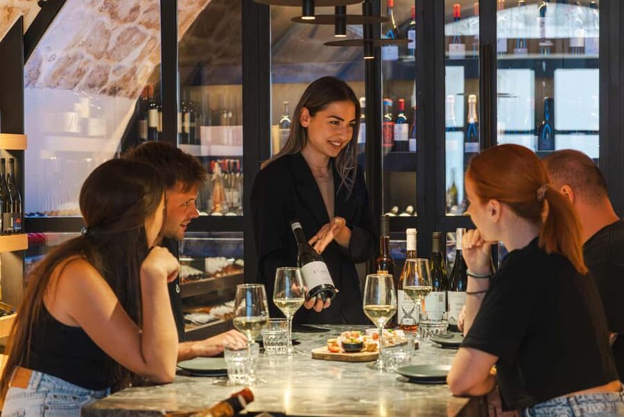 Rethymno: Cretan Wine Tasting Guided Tour with Local Food - Five Cretan wines in the heart of Rethymno