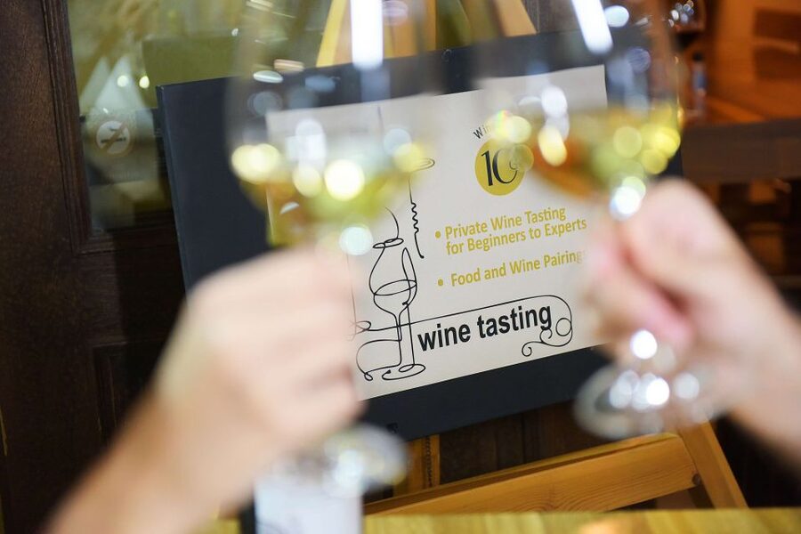 Rhodes: Private Wine Tasting Experience for Beginners - A private format with a personal feel