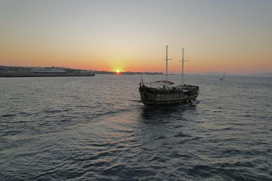 Rhodes: Sunset Cruise with Unlimited Aperol, Beer, and Wine - Kallithea Springs: the cruise’s best active stop