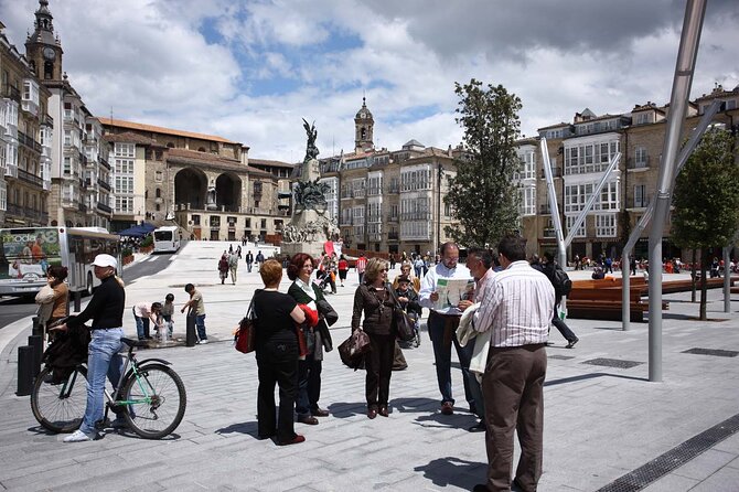 Rioja wine region with visit to winery & Vitoria-Gasteiz - The guides shape the day