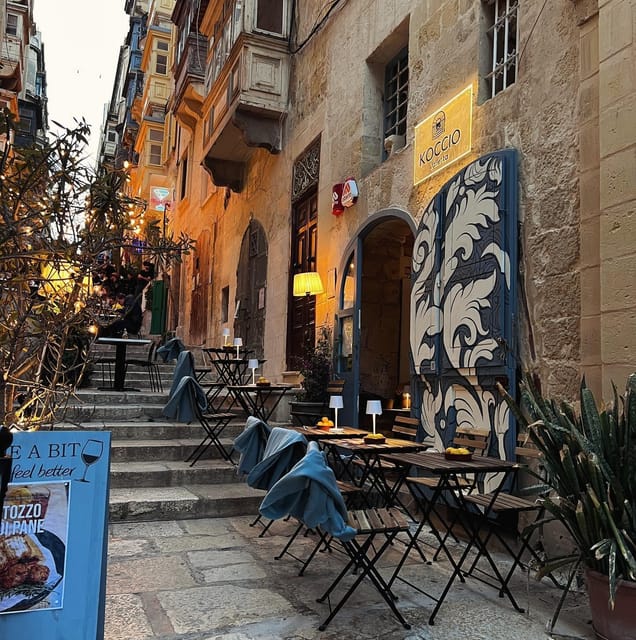 Romantic Wine Tasting Experience at Koccio Valletta - Practical tips for a better evening