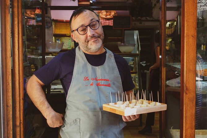 Rome: Award Winning Trastevere Group Food Tour with Wine - Alice Pizza Trastevere: a quick slice and a cold beer