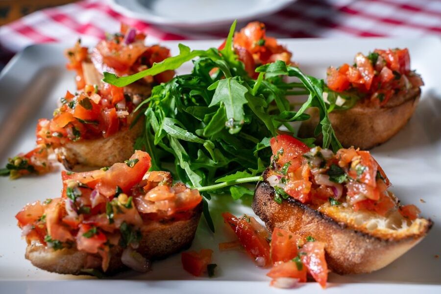 Rome: Food and Wine Tour, Trastevere and Jewish Ghetto - Carciofo alla giudia in the Jewish Ghetto