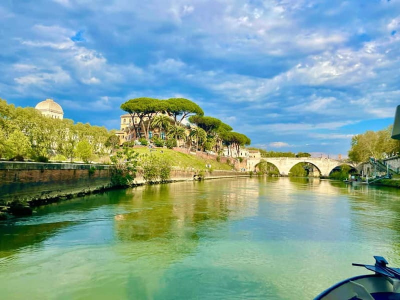Rome: Food Tasting and Wine Pairing & Tiber River Boat Ride - What makes the Tiber view worthwhile
