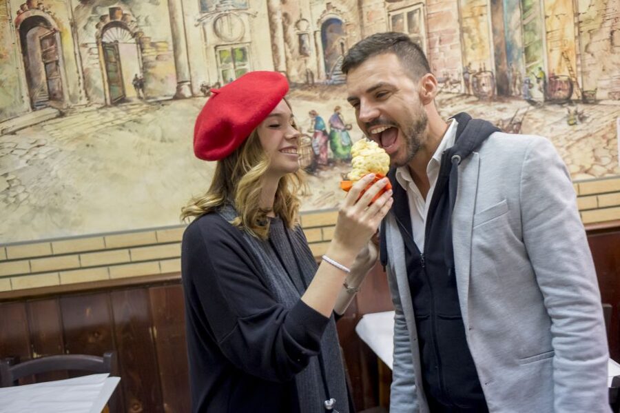 Rome: Food Tour and Wine Tasting in a Traditional Trattoria - From Campo de’ Fiori to Trastevere, one bite at a time