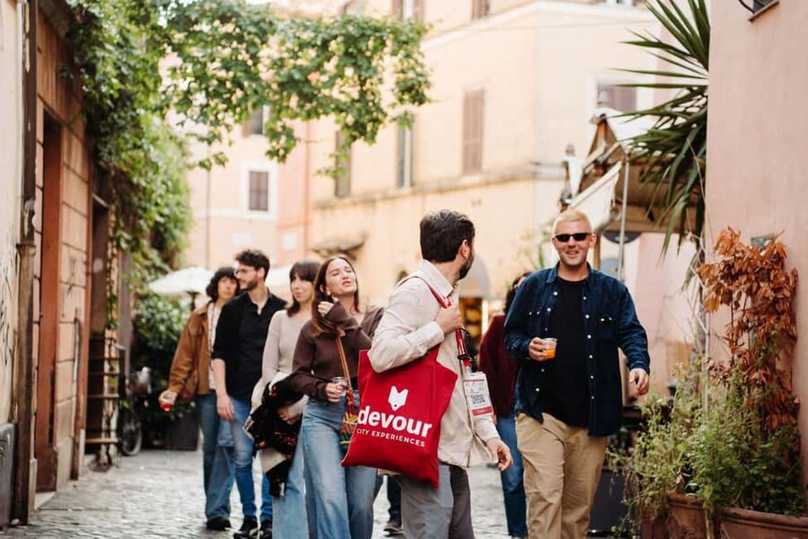 Rome Food Tour: Trastevere Aperitivo, Wine & Pasta Dinner - Key points at a glance