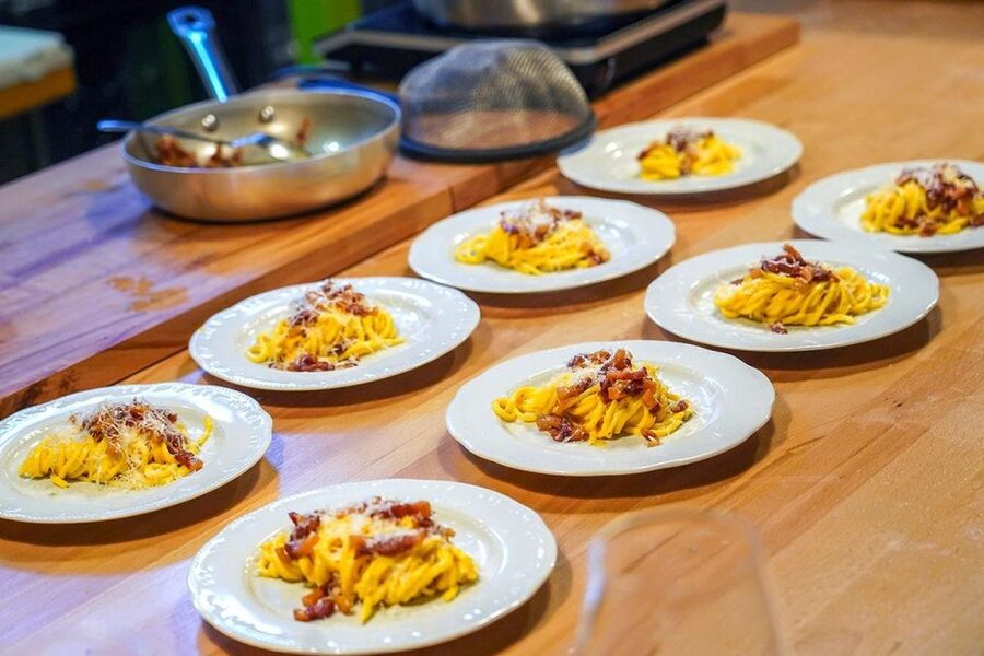 Rome: Fresh Pasta-Making Class with Italian Chef and Wine - Who should book this pasta class?