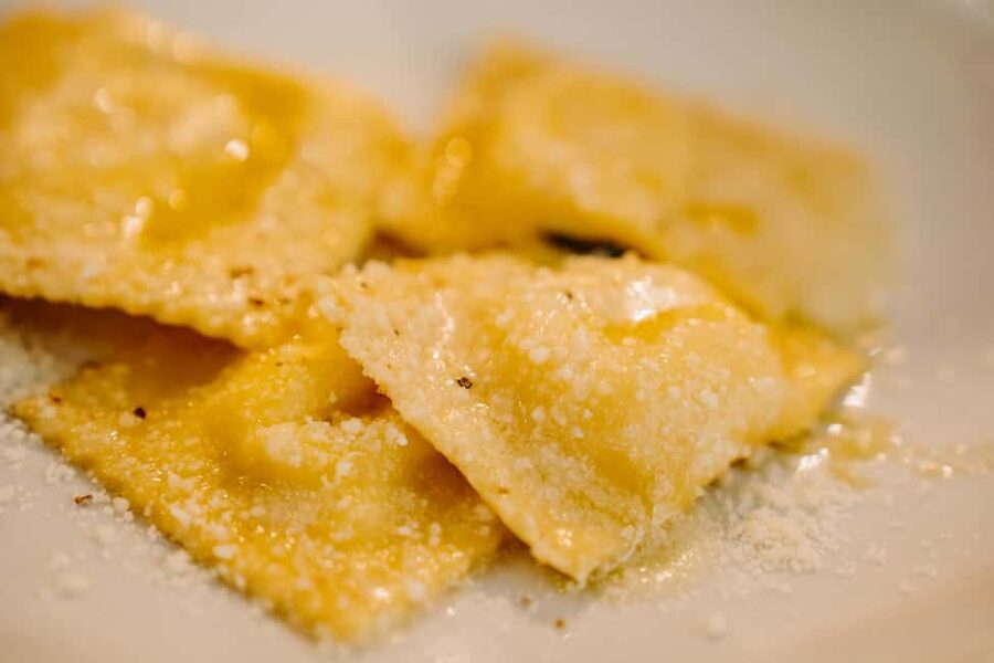 Rome: Fresh Pasta-Making Class with Wine and Gelato - Key points at a glance
