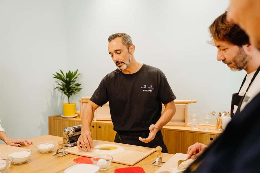 Rome: Fresh Pasta-Making Class with Wine and Gelato - Roman sauces and the pause before dinner