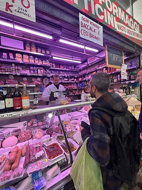 Rome: Pasta Cooking Class with Market Visit and Wine - Should you book it?