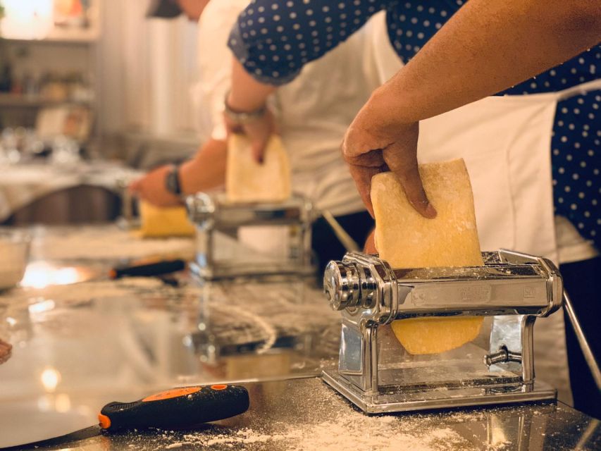 Rome: Pasta Making Class with Tiramisu & Wine PRIVATE OPTION - Key Points