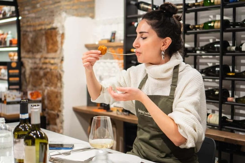 Rome: Pizza and Gelato Cooking Class with Wine - What makes this Roman cooking class worth your time
