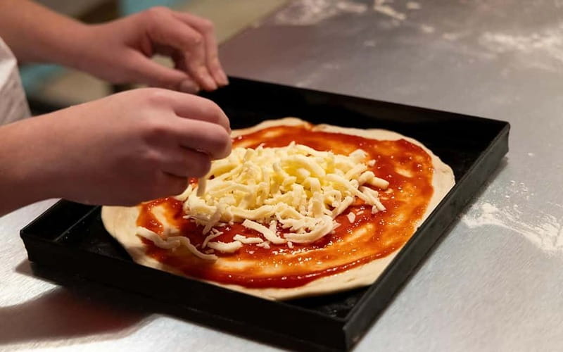 Rome: Pizza and Tiramisù Cooking Class with Glass of Wine - The dessert detail you should confirm