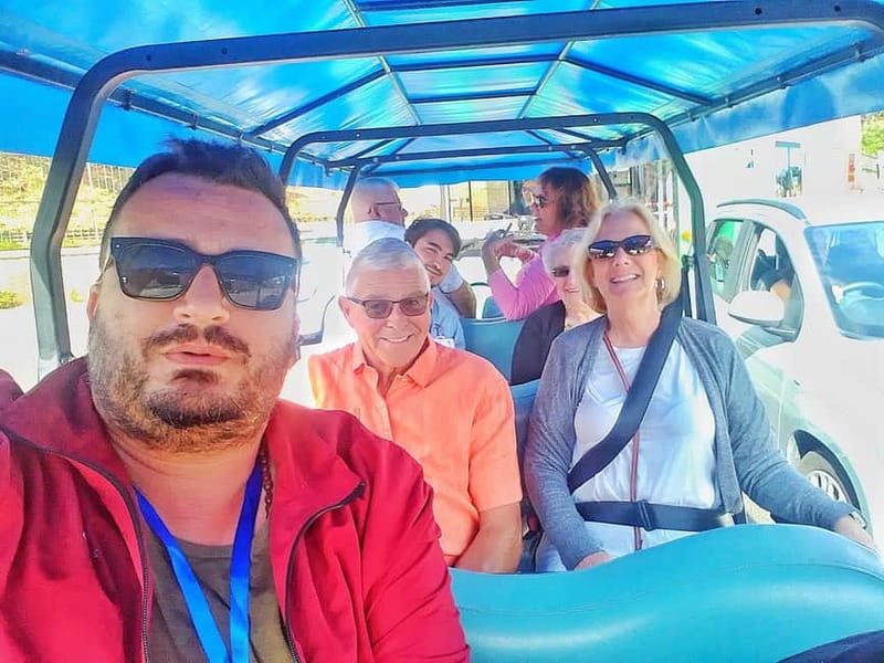 Rome: Private Guided Golf Cart Tour with Gelato or Wine - Timing, traffic, and the best duration