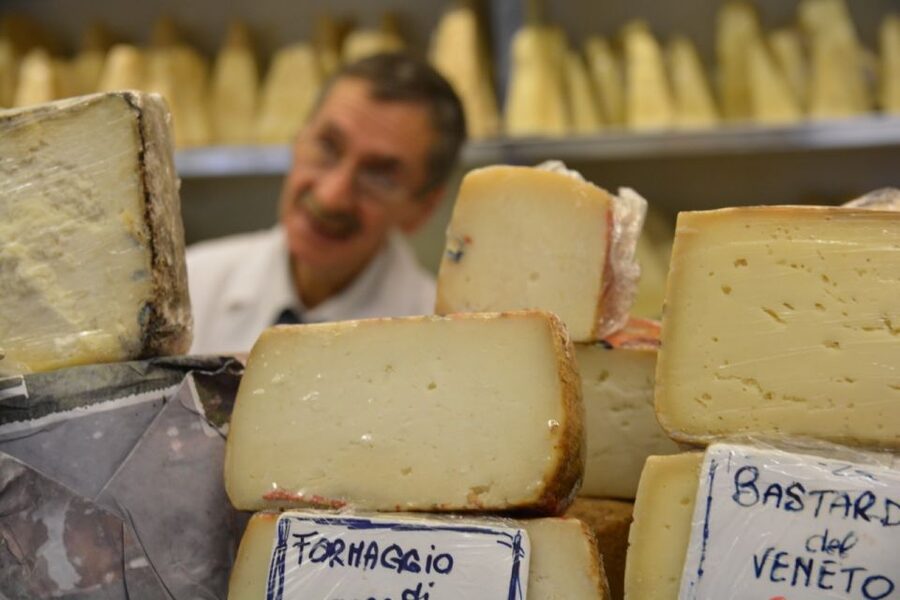 Rome: Trastevere Food and Wine Tasting Tour - Key points to know before booking
