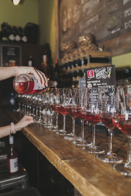 Rome: Trastevere Wine Tasting with Food Pairing and Gelato - Key points at a glance