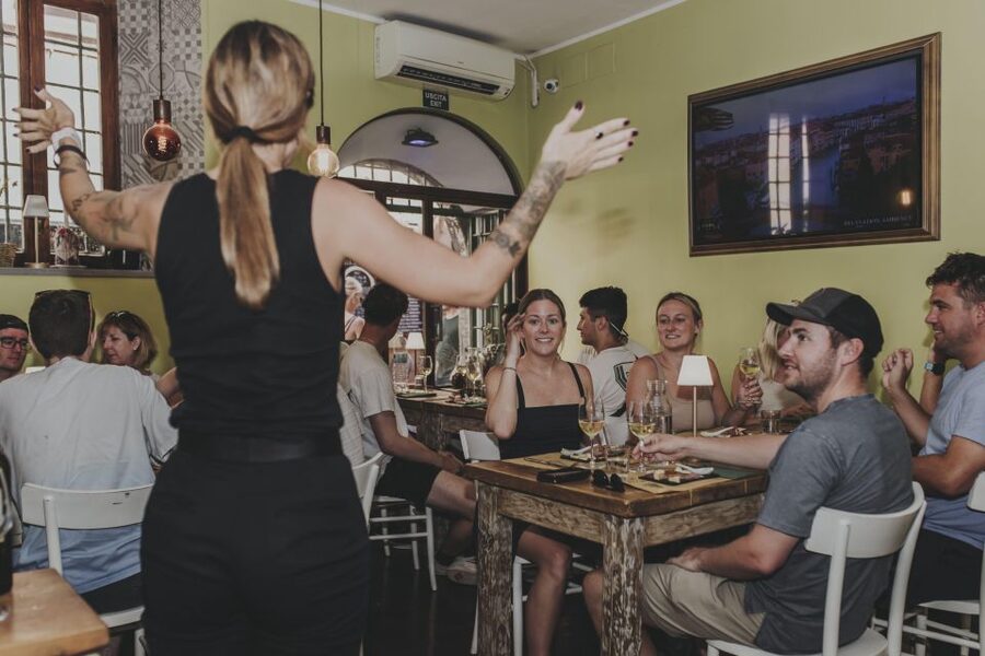 Rome: Trastevere Wine Tasting with Food Pairing and Gelato - Who should book it?