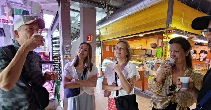 Rome: Vatican Street Food and Wine Tour with Farmers Market - Dietary limits and walking concerns