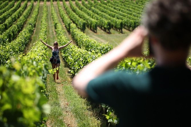 Saint-Emilion Small-Group Electric Bike Wine Tour Tastings & Lunch from Bordeaux - Lunch at a family-run estate
