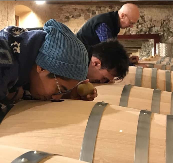 Salou: Priorat tasting Wine-Cellar Tour with hotel pickup - Leaving Salou for Priorat’s mountain roads