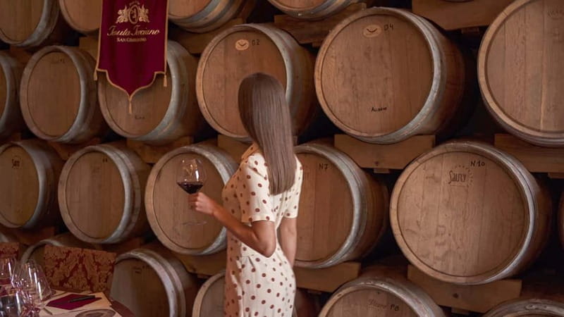 San Gimignano: Wine and Oil Tasting with Tuscan Appetizers - What the wine lesson adds