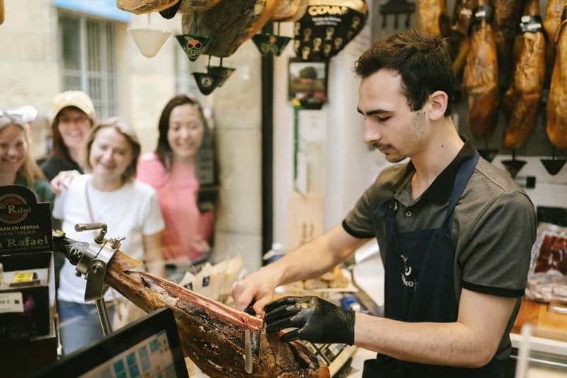 San Sebastian: Pintxos and Wine Tour - Anchovies and the First Pintxo at Txepetxa Taberna