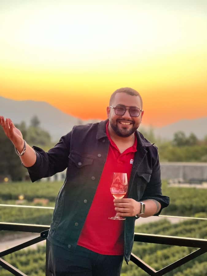 Santiago: Alyan Winery Sunset with Wine Tastings and Dinner - Why the sunset timing makes Alyan different