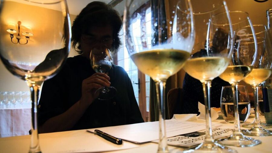 Santiago de Compostela: Cheese and Wine Tasting Experience - Key points at a glance